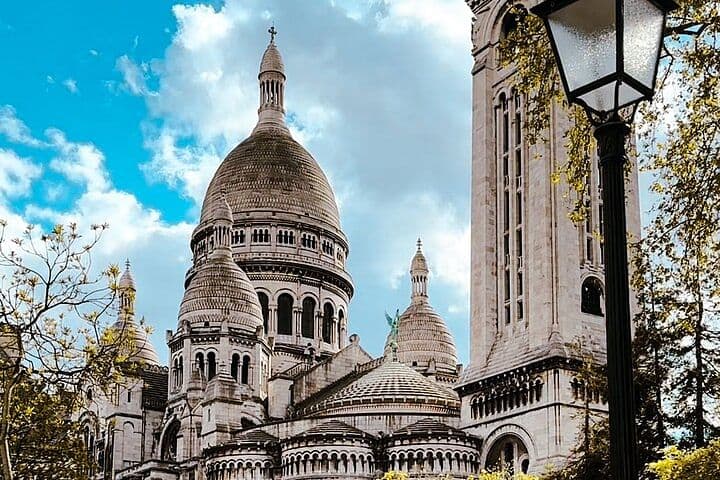 Visite guidée à pied en petit groupe à Montmartre